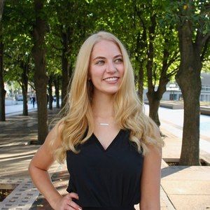 Meet your Posher, Anna